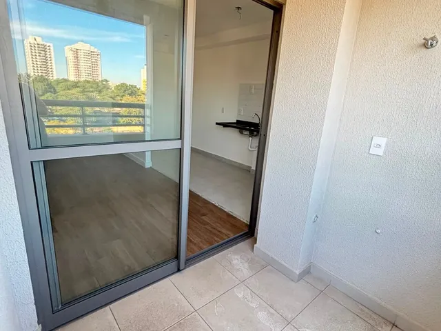 Apartamento 2 quartos e 1 banheiro, à venda, no bairro Vila São Pedro em Santo André