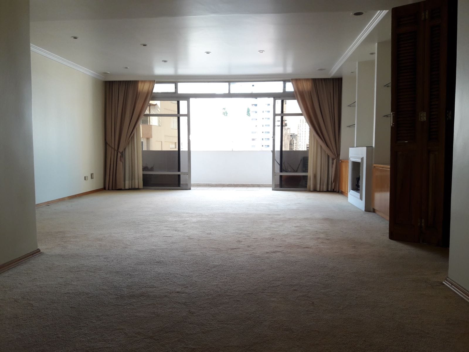 Apartamento, 3 quartos, 179 m² - Foto 1