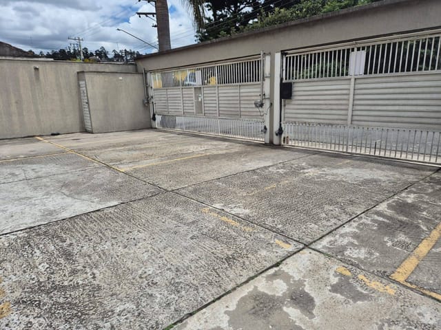 Apartamento com 55m² 2 quartos e 1 banheiro, à venda, no bairro Vila Galvão em Guarulhos