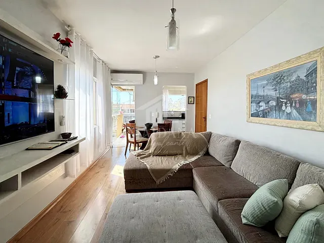 Apartamento com 76m² 3 quartos e 1 banheiro, à venda, no bairro Cruzeiro em São José dos Pinhais