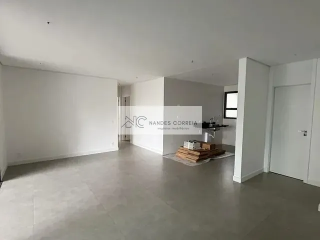 Apartamento 3 quartos e 4 banheiros, à venda, no bairro Santa Rosa em Londrina