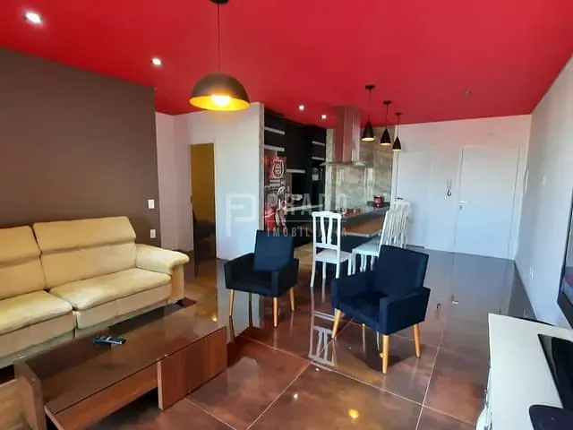 Apartamento 2 quartos e 2 banheiros, à venda, no bairro Centro em Pelotas