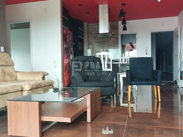 Apartamento 2 quartos e 2 banheiros, à venda, no bairro Centro em Pelotas