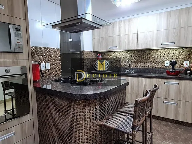 Apartamento com 136m² 3 quartos e 3 banheiros, à venda, no bairro Sítio da Figueira em São Paulo