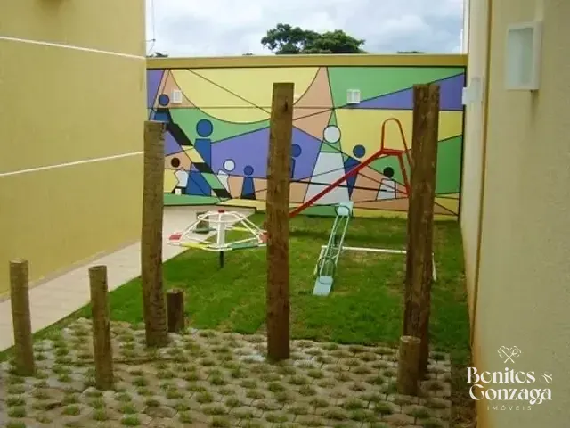 Apartamento 2 quartos e 1 banheiro, à venda, no bairro Vila Vardelina em Maringá
