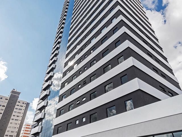 Apartamento com 330m² 3 quartos e 5 banheiros, à venda, no bairro Centro em Ponta Grossa
