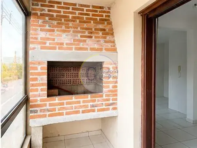Apartamento 2 quartos e 1 banheiro, à venda ou para alugar, no bairro Três Vendas em Pelotas