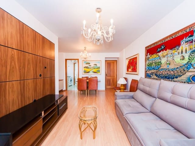 Apartamento 3 quartos e 4 banheiros, para alugar, no bairro Bigorrilho em Curitiba