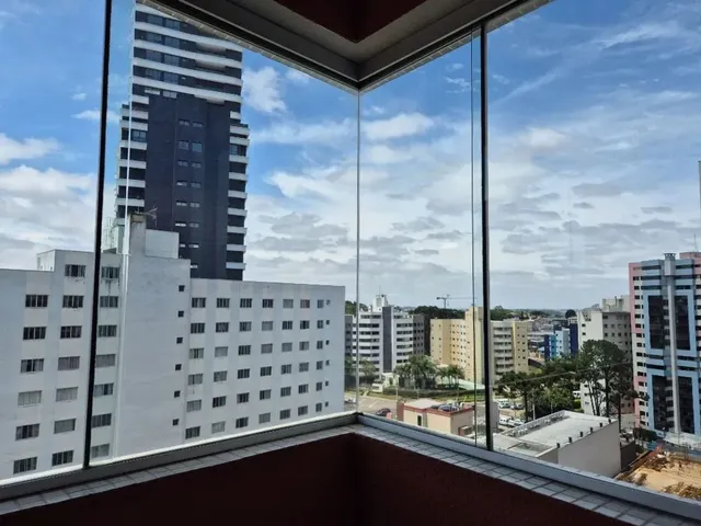 Apartamento 3 quartos e 3 banheiros, para alugar, no bairro Bigorrilho em Curitiba