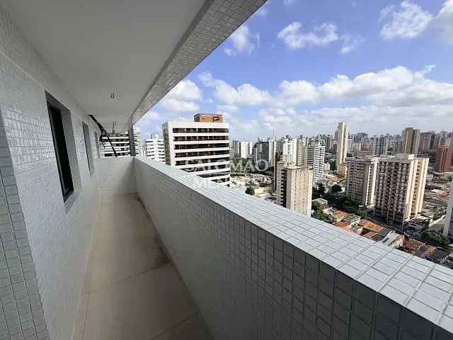 Apartamento 2 quartos e 2 banheiros, à venda, no bairro Batista Campos em Belém