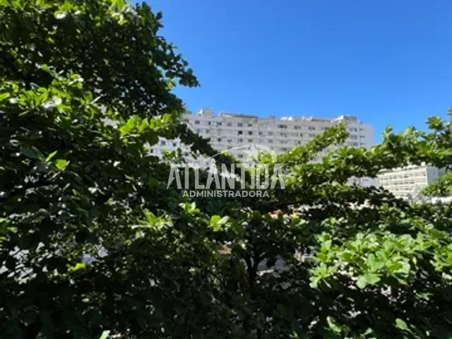 Apartamento com 65m² 2 quartos e 2 banheiros, à venda, no bairro Copacabana em Rio de Janeiro