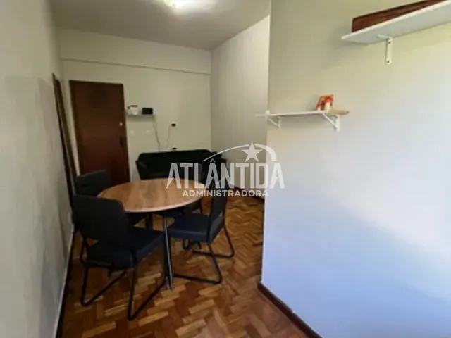 Apartamento com 65m² 2 quartos e 2 banheiros, à venda, no bairro Copacabana em Rio de Janeiro