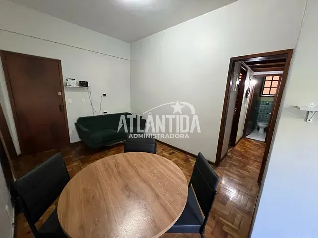 Apartamento com 65m² 2 quartos e 2 banheiros, à venda, no bairro Copacabana em Rio de Janeiro
