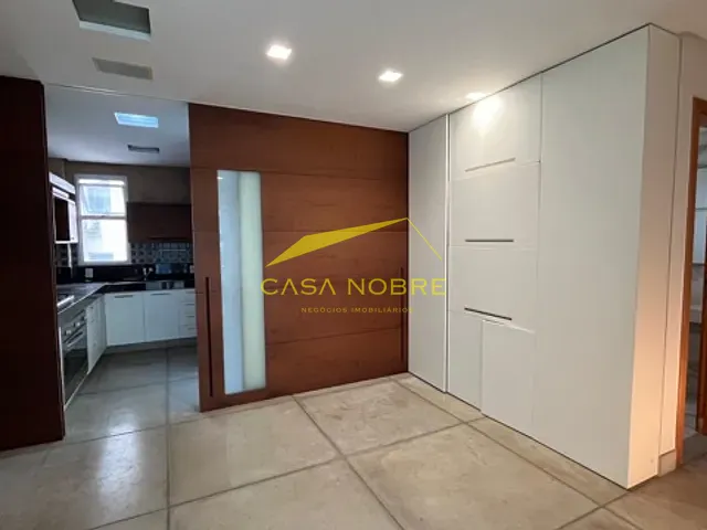 Apartamento 3 quartos e 3 banheiros, à venda, no bairro Praia do Canto em Vitória