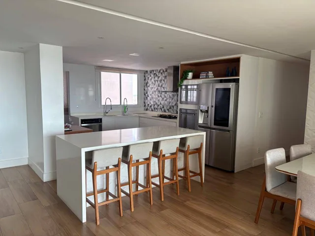 Apartamento 4 quartos e 5 banheiros, à venda, no bairro Sul (Águas Claras) em Brasília
