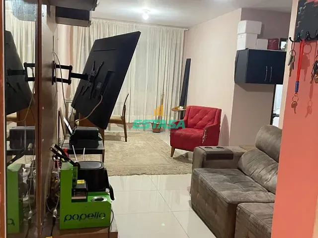 Apartamento 2 quartos e 1 banheiro, à venda, no bairro Pechincha em Rio de Janeiro