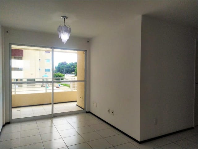 Apartamento 2 quartos e 2 banheiros, para alugar, no bairro Maraponga em Fortaleza
