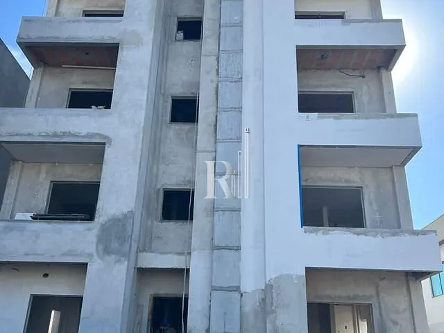 Apartamento 2 quartos e 2 banheiros, à venda, no bairro Areias em Tijucas