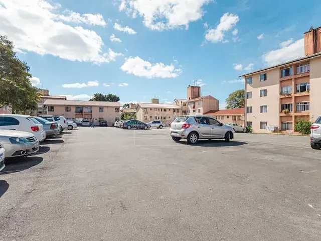Apartamento com 40m² 2 quartos e 1 banheiro, à venda, no bairro Cidade Industrial em Curitiba