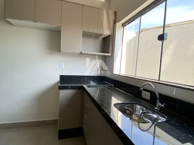 Apartamento com 80m² 2 quartos e 2 banheiros, para alugar, no bairro Santana em Guarapuava