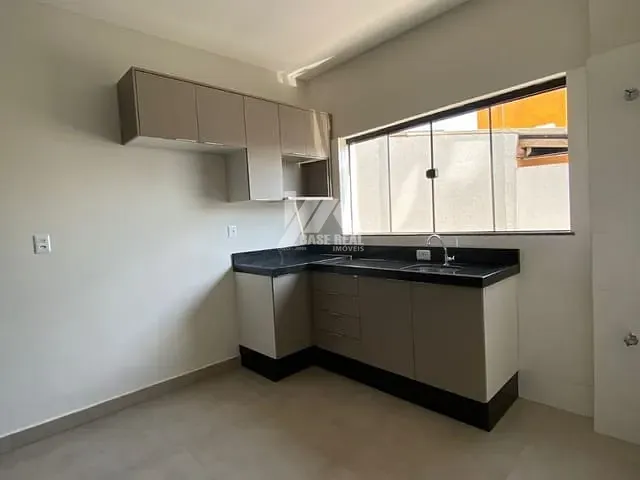 Apartamento com 80m² 2 quartos e 2 banheiros, para alugar, no bairro Santana em Guarapuava