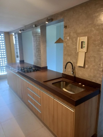 Apartamento com 70m² 2 quartos e 2 banheiros, à venda, no bairro Asa Norte em Brasília