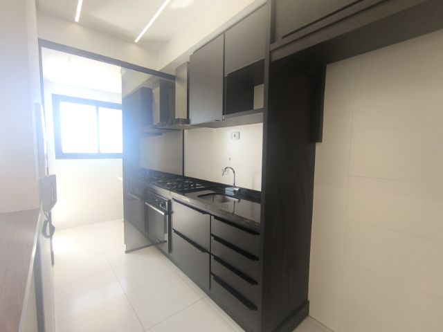 Apartamento com 121m² 2 quartos e 2 banheiros, para alugar, no bairro Parque Jamaica em Londrina