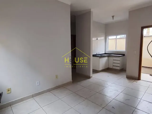 Apartamento 2 quartos e 1 banheiro, para alugar, no bairro Vila Comercial Ramalho Mota em Votuporanga