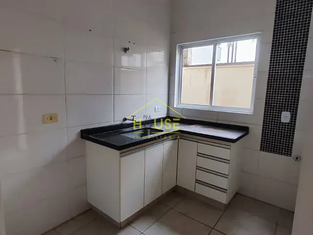 Apartamento 2 quartos e 1 banheiro, para alugar, no bairro Vila Comercial Ramalho Mota em Votuporanga