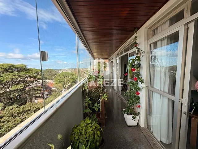 Apartamento 3 quartos e 2 banheiros, à venda, no bairro Centro em Apucarana