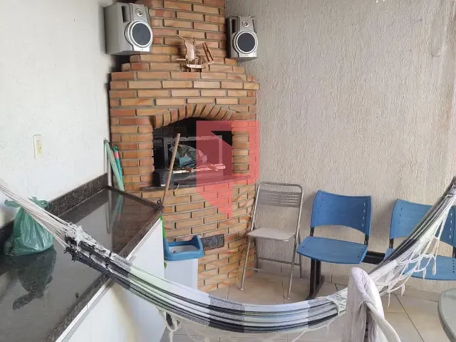Apartamento com 375m² 2 quartos e 1 banheiro, à venda, no bairro Fernao dias em Belo Horizonte