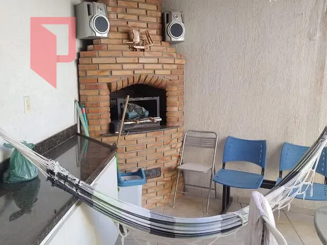 Apartamento com 375m² 2 quartos e 1 banheiro, à venda, no bairro Fernao dias em Belo Horizonte