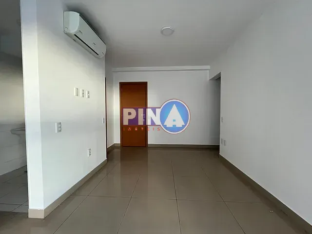 Apartamento 2 quartos e 3 banheiros, para alugar, no bairro Setor Bueno em Goiânia