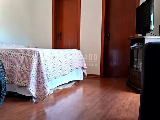 Apartamento 3 quartos e 3 banheiros, à venda, no bairro Areal em Pelotas