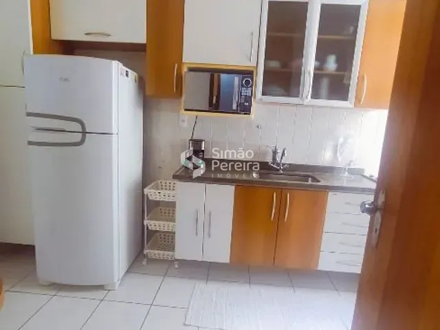 Apartamento 2 quartos e 1 banheiro, à venda, no bairro Granbery em Juiz de Fora