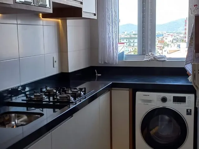 Apartamento 2 quartos e 1 banheiro, à venda, no bairro Cordeiros em Itajaí