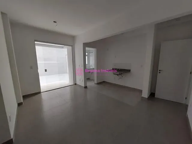 Apartamento com 92m² 2 quartos e 2 banheiros, à venda, no bairro Olímpico em São Caetano do Sul