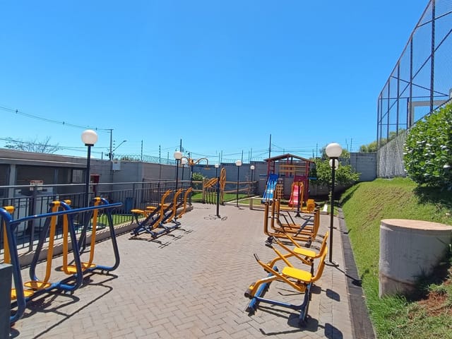 Apartamento 2 quartos e 1 banheiro, à venda, no bairro Chácaras Cambé Londrina em Cambé