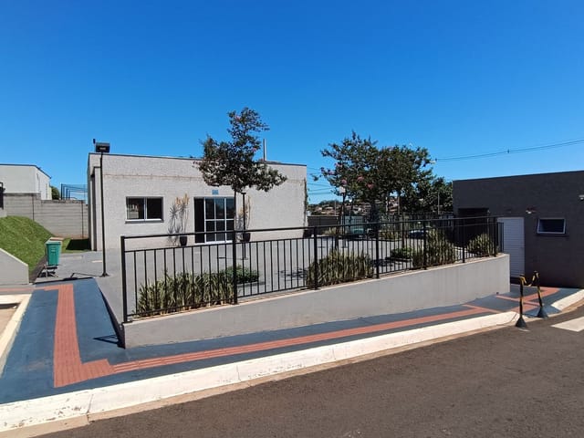 Apartamento 2 quartos e 1 banheiro, à venda, no bairro Chácaras Cambé Londrina em Cambé