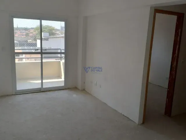 Apartamento 2 quartos e 2 banheiros, à venda, no bairro Jardim Oriente em São José dos Campos