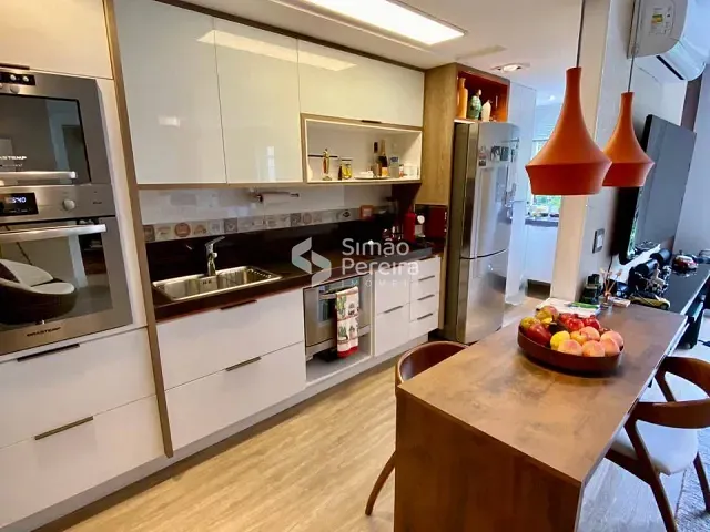 Apartamento 3 quartos e 3 banheiros, à venda, no bairro Itaipava em Petrópolis