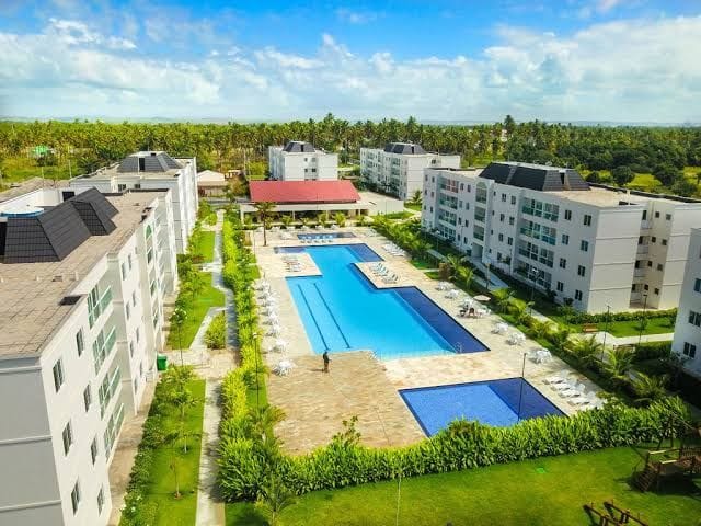 https://static.arboimoveis.com.br/AP0356_TMI/apartamento-com-dormitorios-a-venda-m-por-r-porto-de-galinha-ipojuca-pe1628020899614hbmgk.jpg
