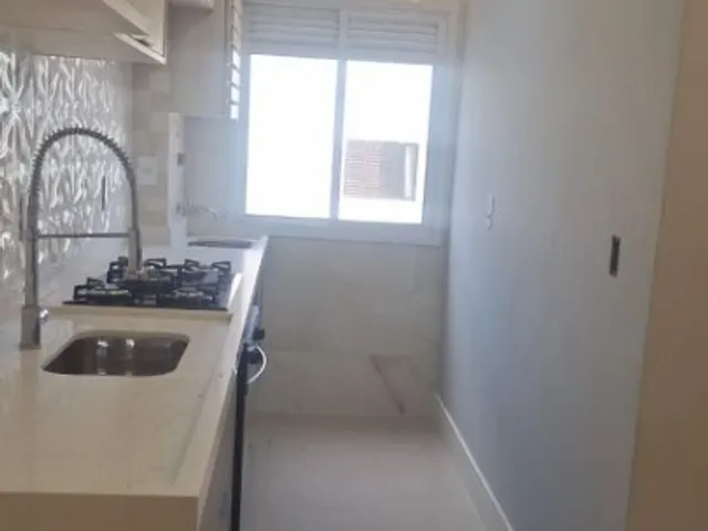 Apartamento 2 quartos e 2 banheiros, à venda, no bairro Vila Pires em Santo André