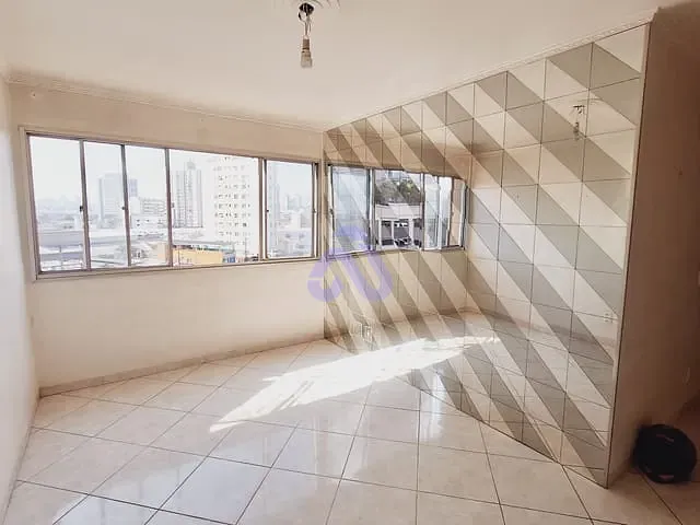 Apartamento 2 quartos e 1 banheiro, à venda, no bairro Chácara Califórnia em São Paulo