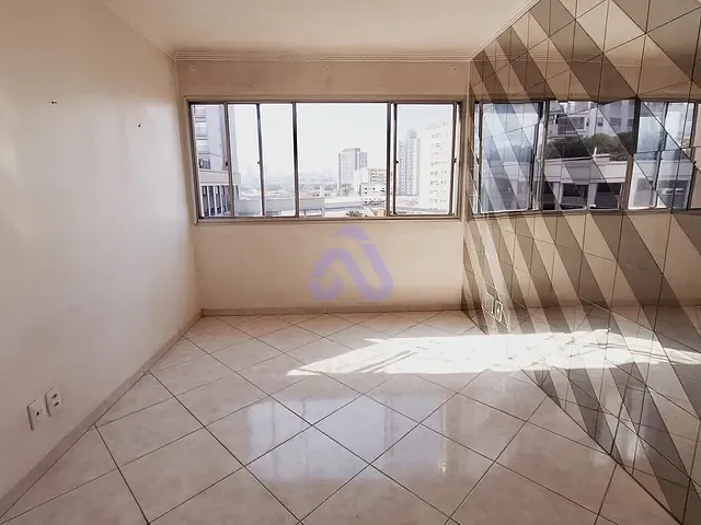 Apartamento 2 quartos e 1 banheiro, à venda, no bairro Chácara Califórnia em São Paulo