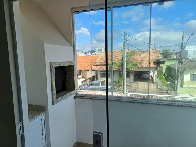 Apartamento 2 quartos e 2 banheiros, à venda, no bairro Cordeiros em Itajaí