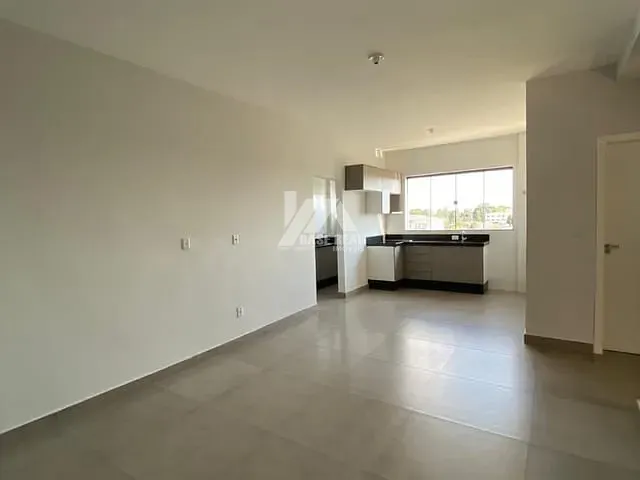 Apartamento com 80m² 2 quartos e 2 banheiros, para alugar, no bairro Santana em Guarapuava