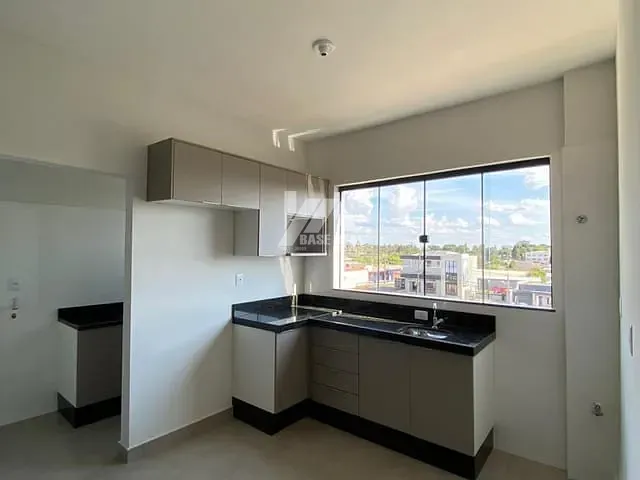 Apartamento com 80m² 2 quartos e 2 banheiros, para alugar, no bairro Santana em Guarapuava