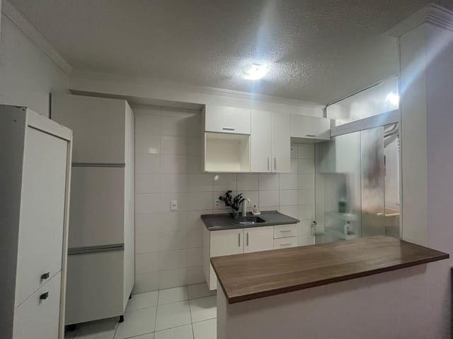 Apartamento 2 quartos e 1 banheiro, para alugar, no bairro Vila Mogilar em Mogi das Cruzes