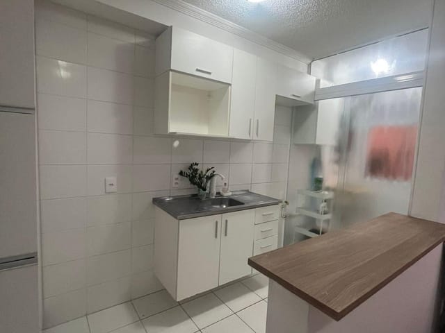Apartamento 2 quartos e 1 banheiro, para alugar, no bairro Vila Mogilar em Mogi das Cruzes